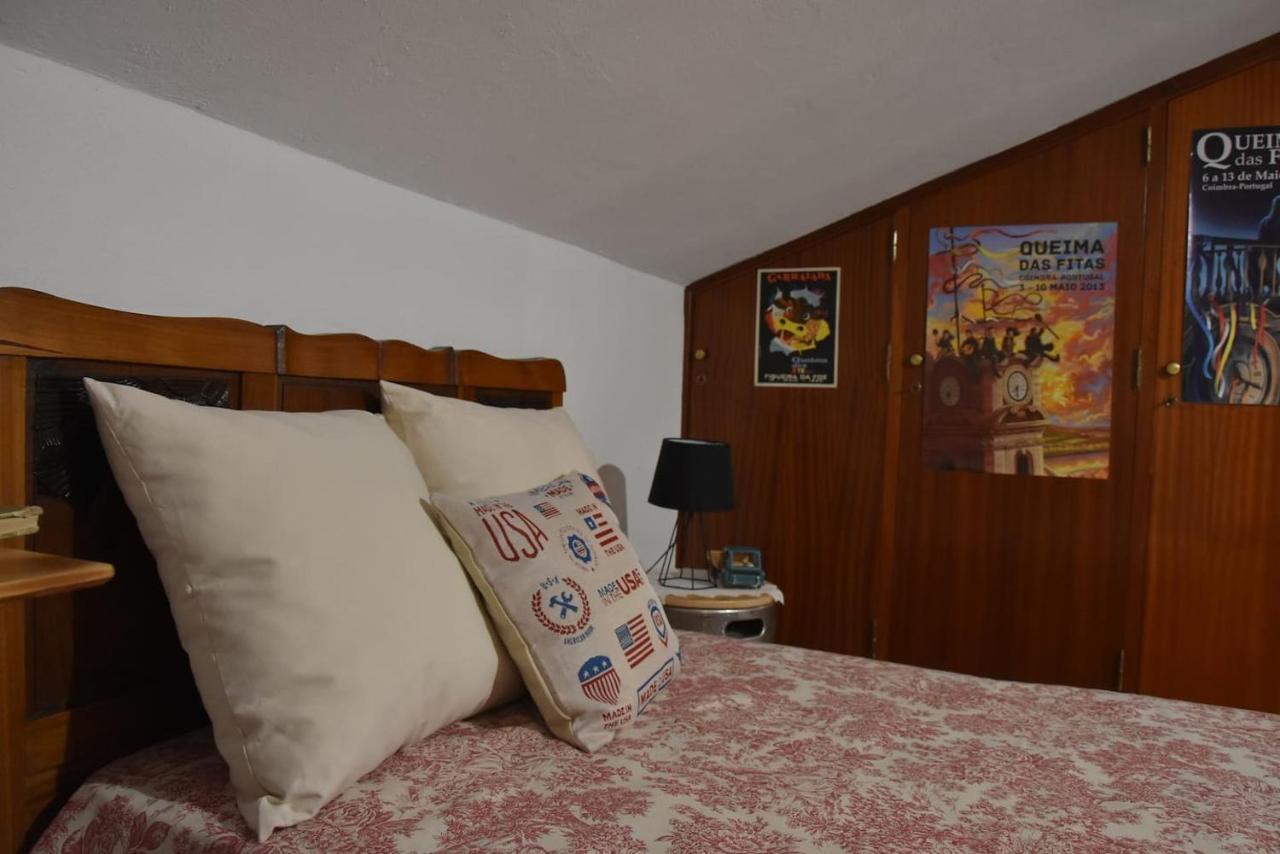 Casa Mouramortina ヴィーラ・ノーヴァ・デ・ポイアレス エクステリア 写真