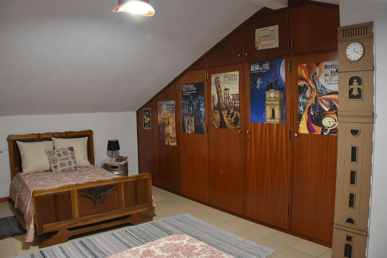 Casa Mouramortina ヴィーラ・ノーヴァ・デ・ポイアレス エクステリア 写真