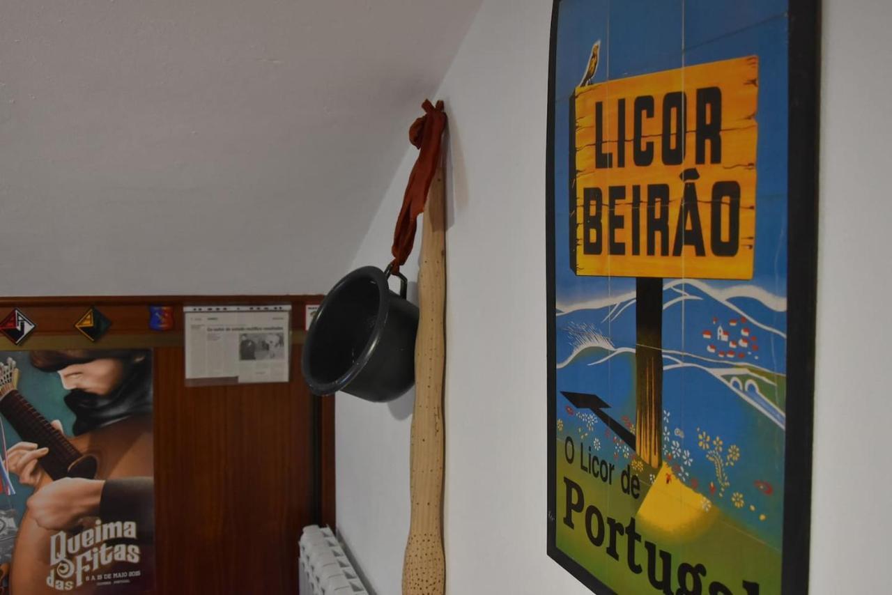 Casa Mouramortina ヴィーラ・ノーヴァ・デ・ポイアレス エクステリア 写真